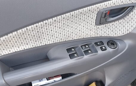 Hyundai Tucson III, 2005 год, 735 000 рублей, 7 фотография
