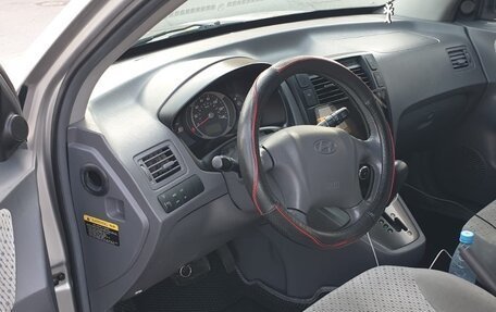 Hyundai Tucson III, 2005 год, 735 000 рублей, 8 фотография