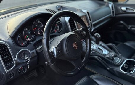 Porsche Cayenne III, 2013 год, 2 490 000 рублей, 19 фотография