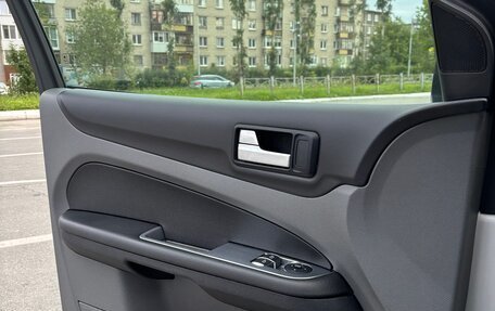 Ford Focus II рестайлинг, 2009 год, 1 000 000 рублей, 24 фотография