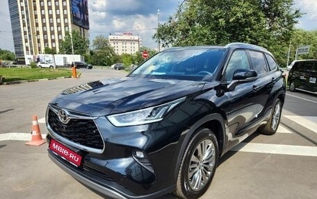 Toyota Highlander, 2024 год, 6 450 000 рублей, 1 фотография