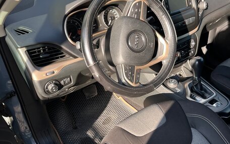 Jeep Cherokee, 2014 год, 1 748 000 рублей, 20 фотография