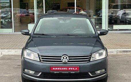 Volkswagen Passat B7, 2013 год, 1 276 000 рублей, 2 фотография