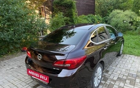 Opel Astra J, 2013 год, 740 000 рублей, 7 фотография