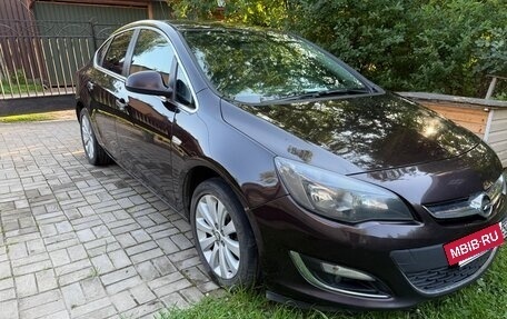 Opel Astra J, 2013 год, 740 000 рублей, 8 фотография