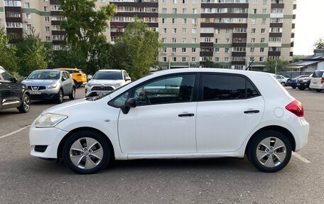 Toyota Auris II, 2009 год, 700 000 рублей, 2 фотография