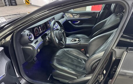 Mercedes-Benz CLS, 2018 год, 4 990 000 рублей, 15 фотография