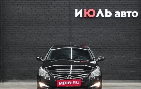 Hyundai Solaris II рестайлинг, 2015 год, 1 300 000 рублей, 2 фотография