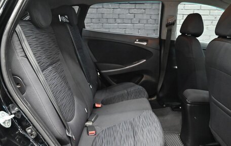 Hyundai Solaris II рестайлинг, 2015 год, 1 300 000 рублей, 12 фотография