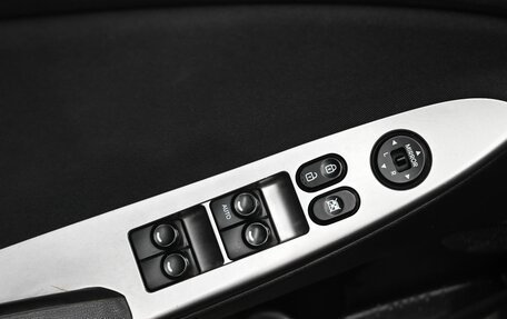 Hyundai Solaris II рестайлинг, 2015 год, 1 300 000 рублей, 15 фотография