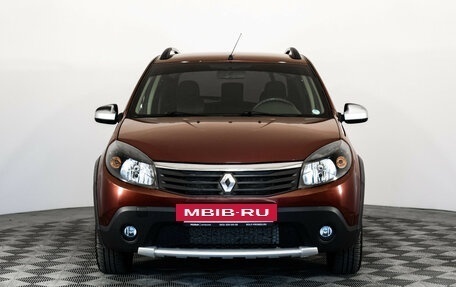 Renault Sandero I, 2013 год, 699 000 рублей, 2 фотография