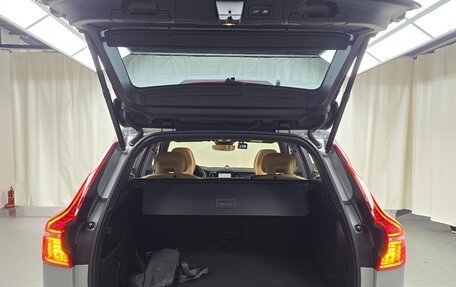 Volvo XC60 II, 2022 год, 3 660 000 рублей, 12 фотография