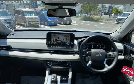 Mitsubishi Outlander, 2022 год, 2 300 334 рублей, 6 фотография