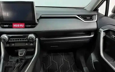 Toyota RAV4, 2022 год, 2 200 199 рублей, 7 фотография