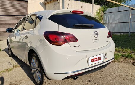 Opel Astra J, 2013 год, 900 000 рублей, 4 фотография