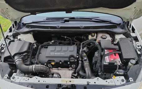 Opel Astra J, 2013 год, 900 000 рублей, 13 фотография