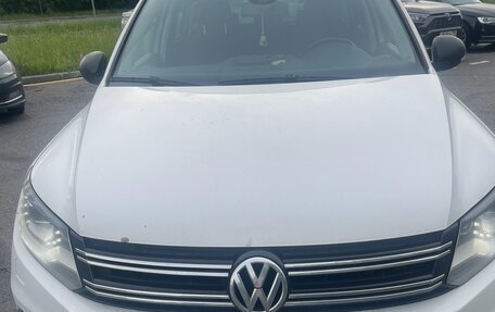 Volkswagen Tiguan I, 2013 год, 1 299 000 рублей, 2 фотография