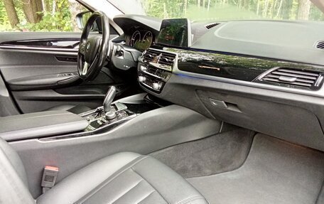 BMW 5 серия, 2020 год, 2 550 000 рублей, 9 фотография