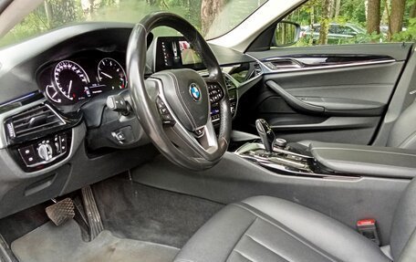 BMW 5 серия, 2020 год, 2 550 000 рублей, 15 фотография