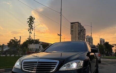 Mercedes-Benz S-Класс, 2007 год, 3 150 000 рублей, 2 фотография
