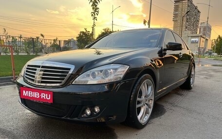 Mercedes-Benz S-Класс, 2007 год, 3 150 000 рублей, 4 фотография