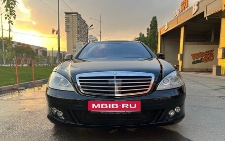 Mercedes-Benz S-Класс, 2007 год, 3 150 000 рублей, 3 фотография