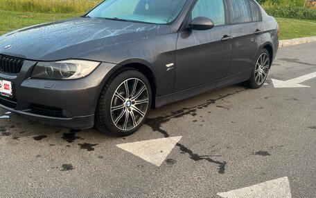 BMW 3 серия, 2006 год, 1 099 000 рублей, 2 фотография
