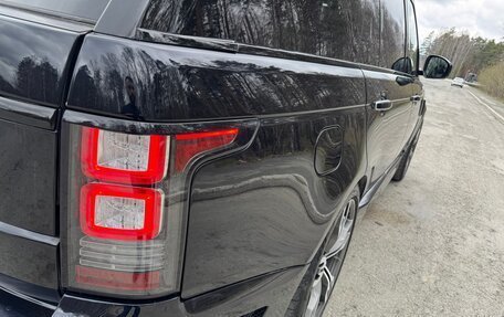 Land Rover Range Rover IV рестайлинг, 2014 год, 4 500 000 рублей, 8 фотография