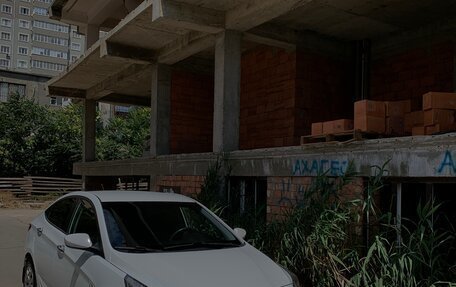 Hyundai Solaris II рестайлинг, 2015 год, 870 000 рублей, 6 фотография