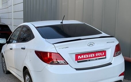 Hyundai Solaris II рестайлинг, 2015 год, 870 000 рублей, 2 фотография