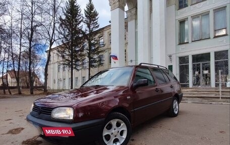 Volkswagen Golf III, 1994 год, 220 000 рублей, 2 фотография