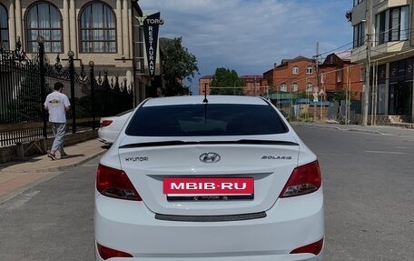 Hyundai Solaris II рестайлинг, 2015 год, 870 000 рублей, 4 фотография