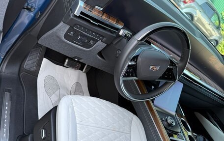 Cadillac Escalade V, 2025 год, 22 900 000 рублей, 16 фотография