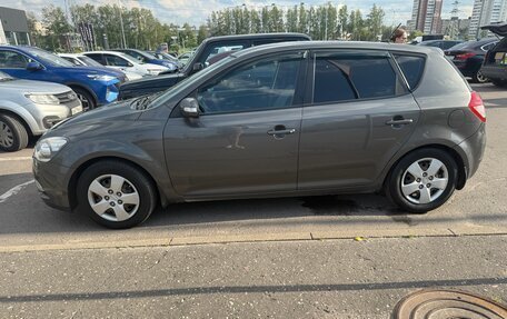 KIA cee'd I рестайлинг, 2010 год, 650 000 рублей, 9 фотография