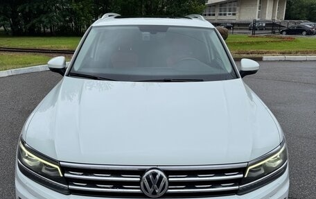 Volkswagen Tiguan II, 2017 год, 2 550 000 рублей, 9 фотография