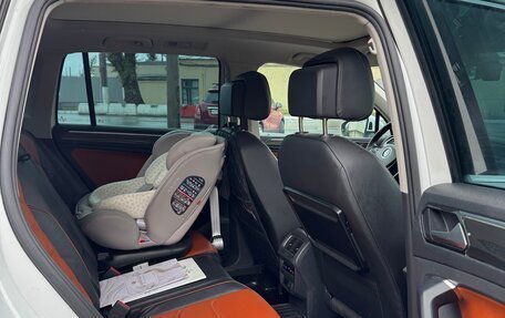 Volkswagen Tiguan II, 2017 год, 2 550 000 рублей, 13 фотография