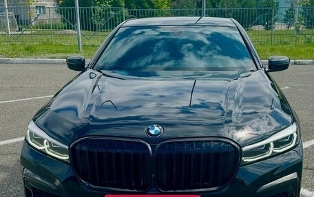 BMW 7 серия, 2020 год, 7 000 000 рублей, 8 фотография