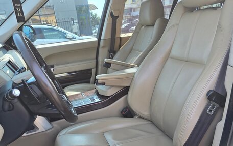 Land Rover Range Rover IV рестайлинг, 2013 год, 2 500 000 рублей, 6 фотография