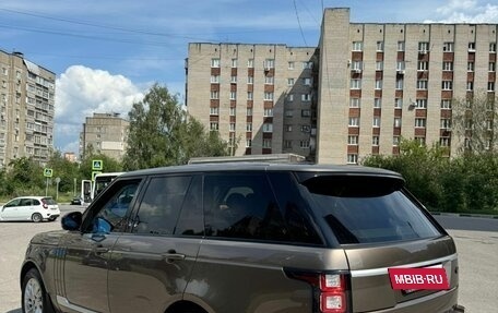 Land Rover Range Rover IV рестайлинг, 2013 год, 2 500 000 рублей, 2 фотография
