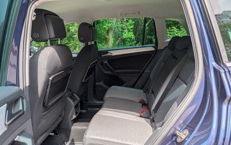 Volkswagen Tiguan II, 2017 год, 2 200 000 рублей, 20 фотография