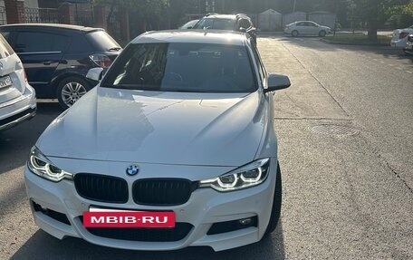 BMW 3 серия, 2016 год, 2 990 000 рублей, 2 фотография