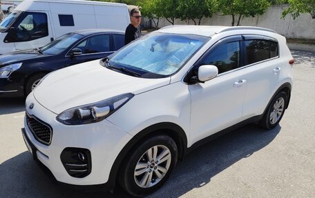KIA Sportage IV рестайлинг, 2017 год, 2 000 000 рублей, 5 фотография
