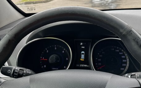 Hyundai Santa Fe III рестайлинг, 2013 год, 2 200 000 рублей, 17 фотография