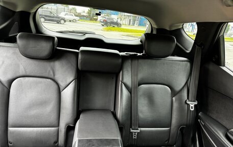 Hyundai Santa Fe III рестайлинг, 2013 год, 2 200 000 рублей, 10 фотография