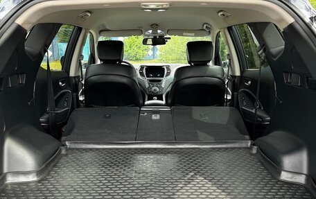 Hyundai Santa Fe III рестайлинг, 2013 год, 2 200 000 рублей, 16 фотография