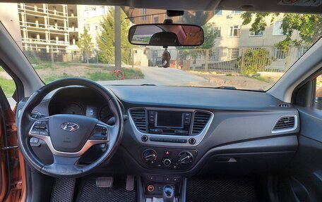 Hyundai Solaris II рестайлинг, 2017 год, 9 фотография