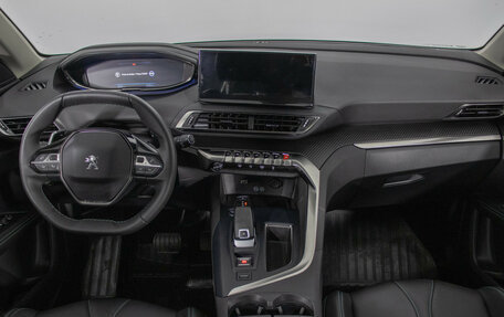 Peugeot 5008 II, 2021 год, 2 570 000 рублей, 13 фотография