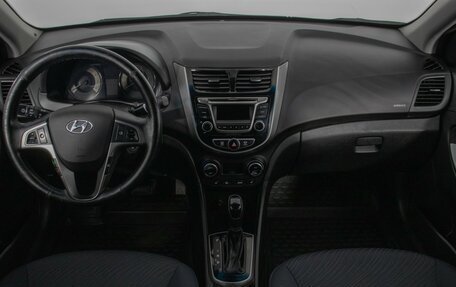 Hyundai Solaris II рестайлинг, 2016 год, 970 000 рублей, 13 фотография