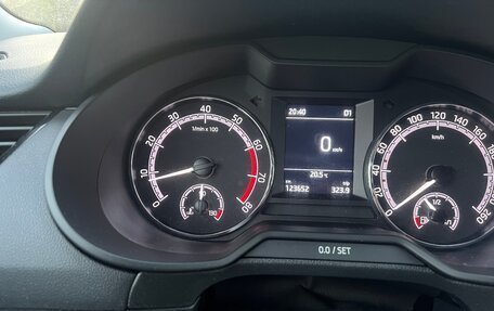 Skoda Octavia, 2020 год, 1 500 000 рублей, 10 фотография