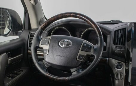 Toyota Land Cruiser 200, 2011 год, 2 750 000 рублей, 14 фотография